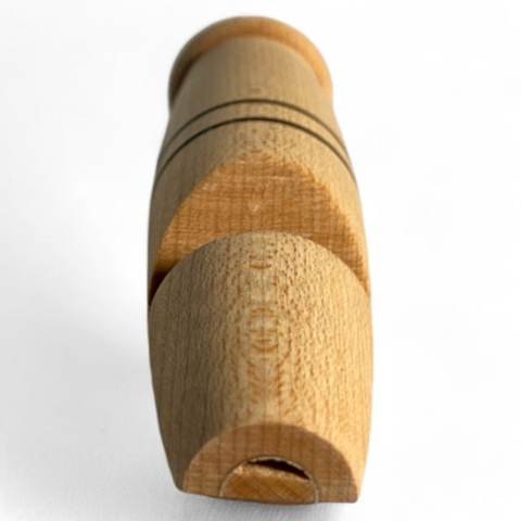 Sifflet artisanal en bois d’érable (4" x 1" x 1"), photo 4